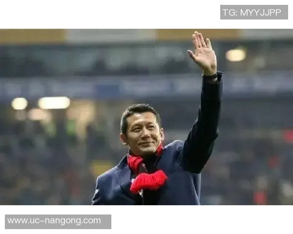 德甲官方祝贺杨晨52岁生日称赞其为中国德甲第一人贡献16球10助 德甲官方祝贺杨晨52岁生日称赞其为中国德甲第一人贡献16球10助