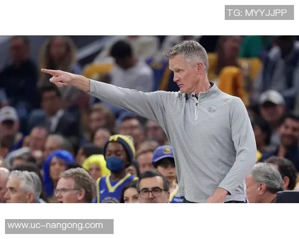 科尔谈球队健康管理强调保持首发阵容连续出战的挑战